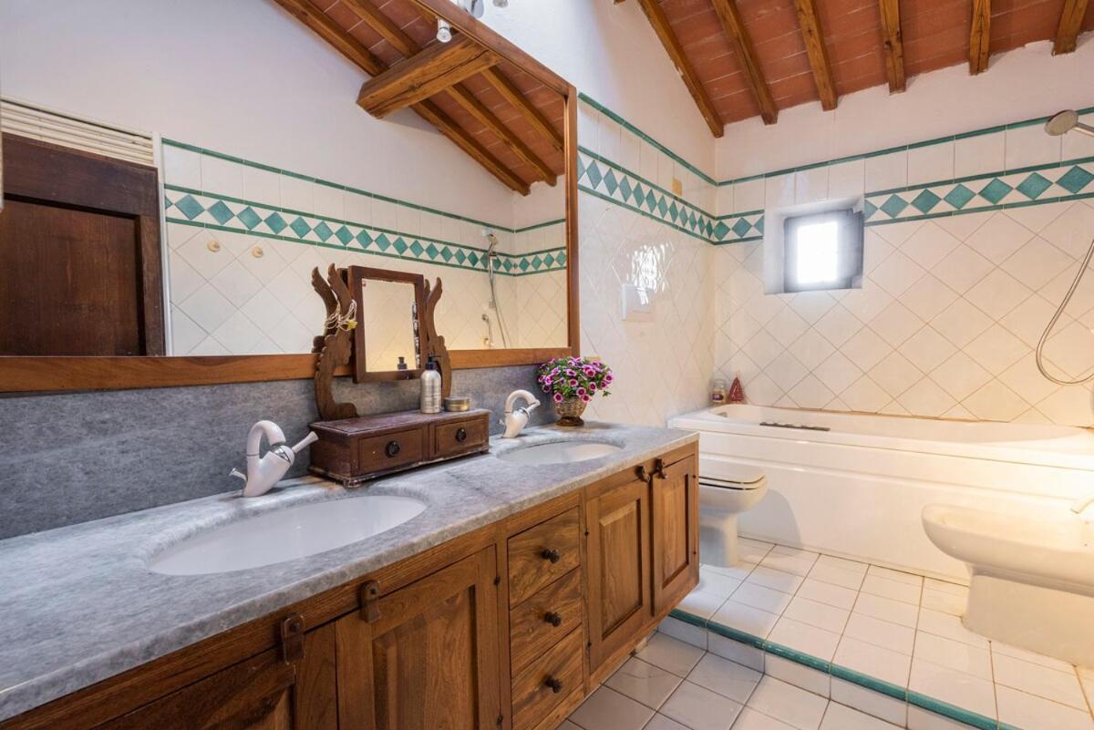 Villa Riflessi Di Fiesole - Piscina - Vista Firenze Luaran gambar